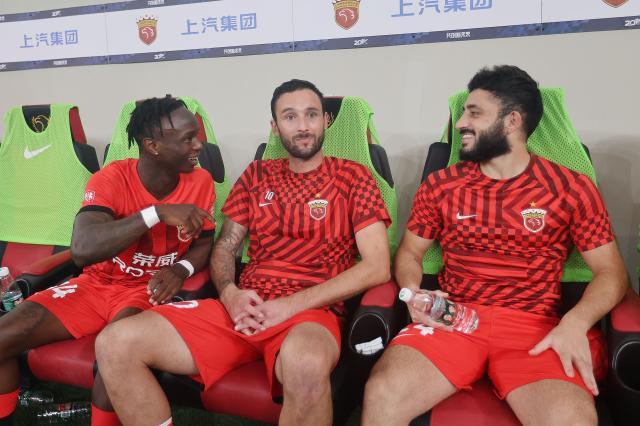 1688889983229003094.jpg 1789090673358536723.jpg